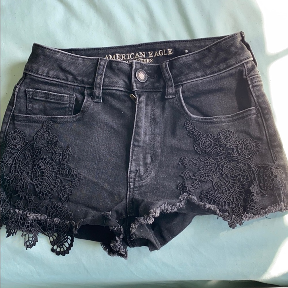 Black Frayed Lace Midi AE Denim X Jean Shorts Sz 4